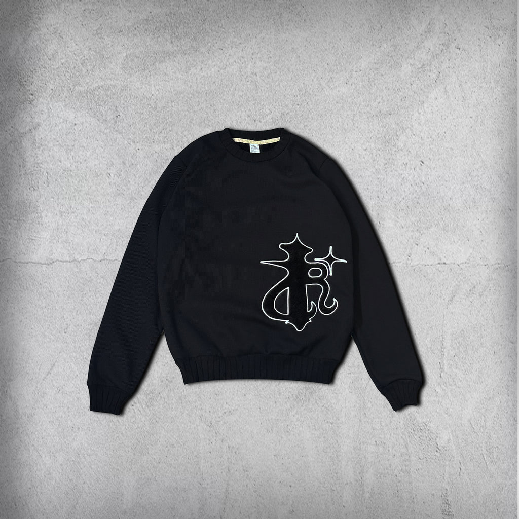 Sweater Negro “Pure” Semi Boxy